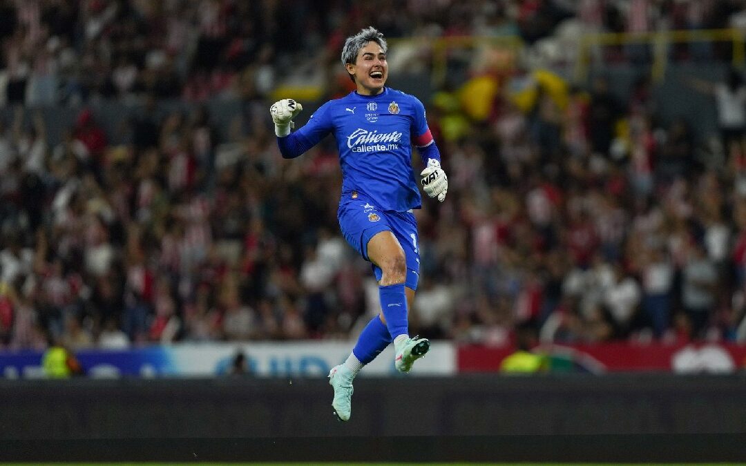 Blanca Félix Regresa a Entrenamientos con Chivas Femenil Tras Superar Fuerte Lesión