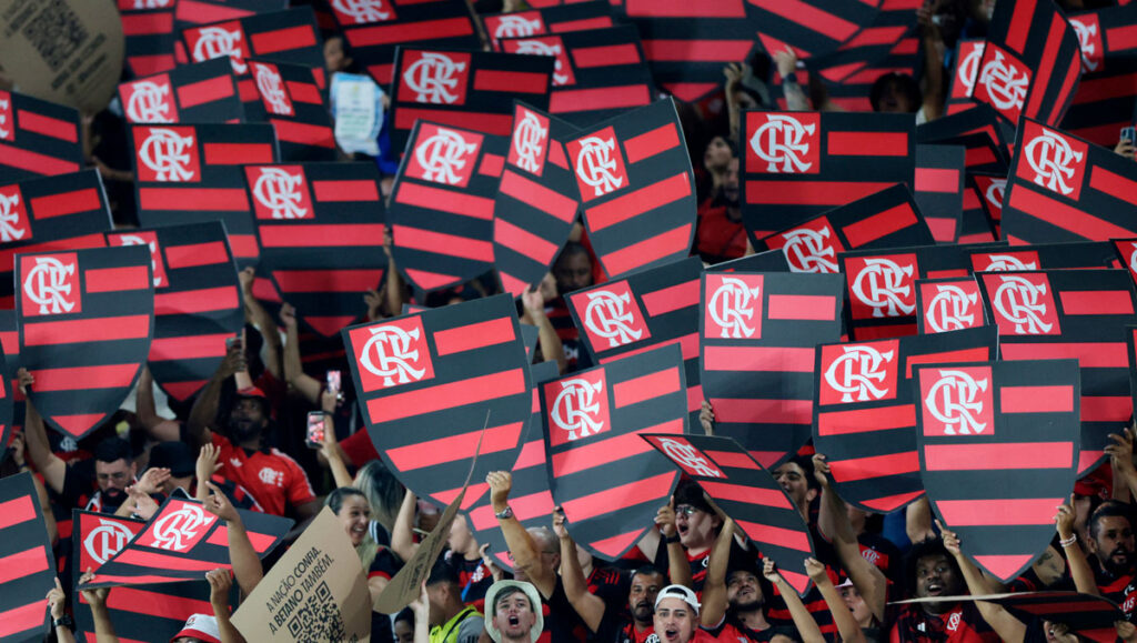 Flamengo provoca polémica con poster en el juego contra Cruz Azul