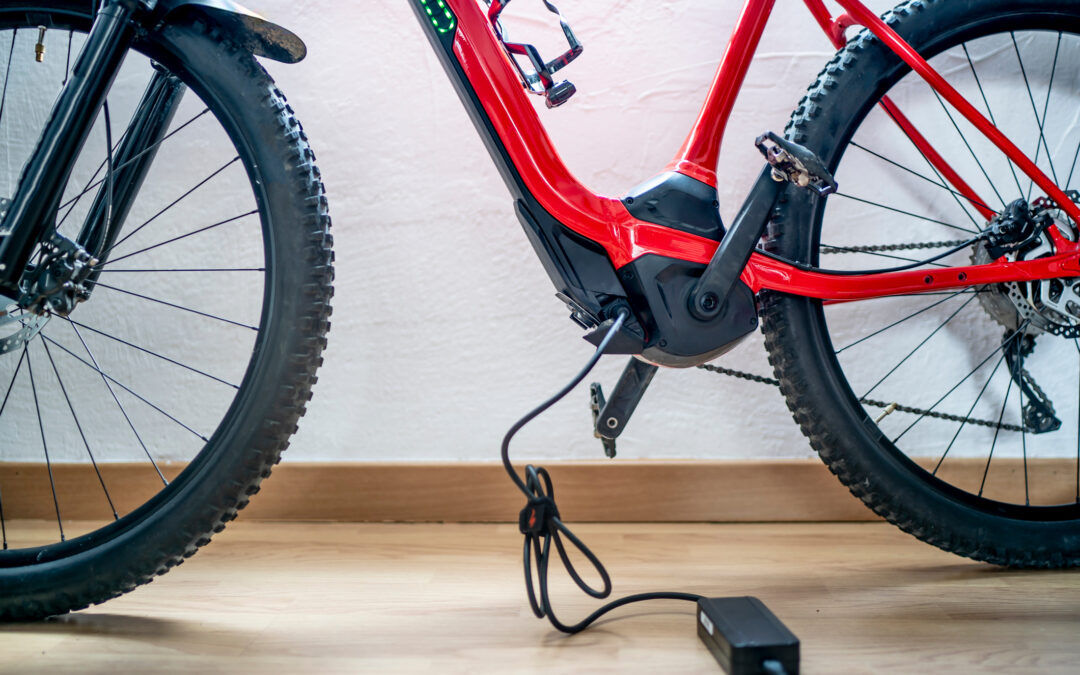 Alerta: el peligro de e-bikes y e-motocicletas en manos de menores en Los Ángeles