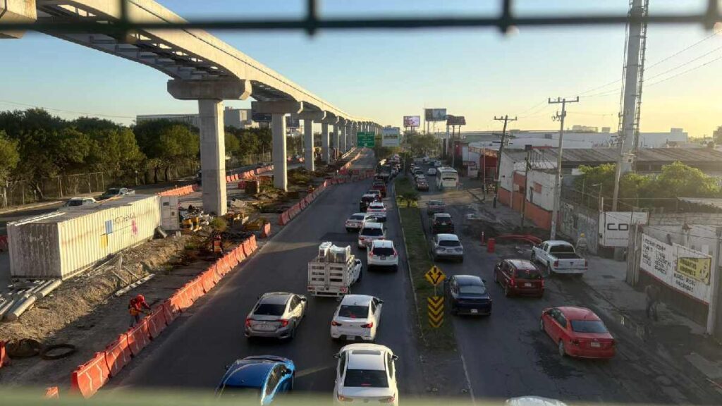 Caos Vial en Guadalupe: Cierre del Paso Elevado en la Avenida Miguel Alemán