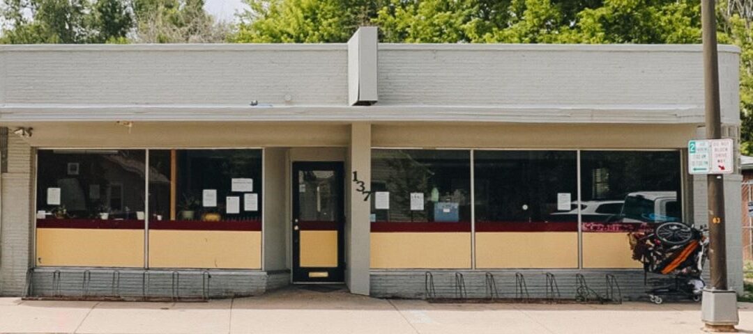 Loveland Amplía Espacios para Personas Sin Hogar con Nuevas Carpas FEMA