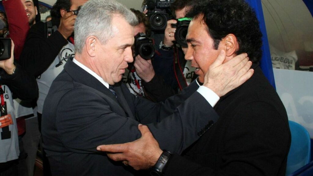 El Impacto de Javier Aguirre en el Éxito de Hugo Sánchez: Una Reflexión sobre Hermosillo y Luis Flores