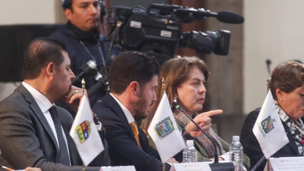 Samuel García solicita a Sheinbaum modificar la ley para aumentar la contratación de policías antes del Mundial