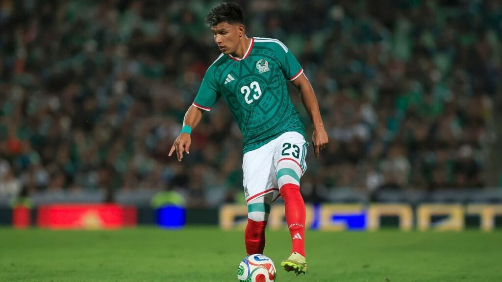 Descubre la Nueva Playera Retro de México, Inspirada en el Mundial 1986