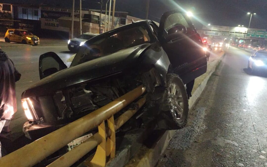Accidente trágico en desnivel de Torreón: mujer pierde dedos y sufre fractura expuesta