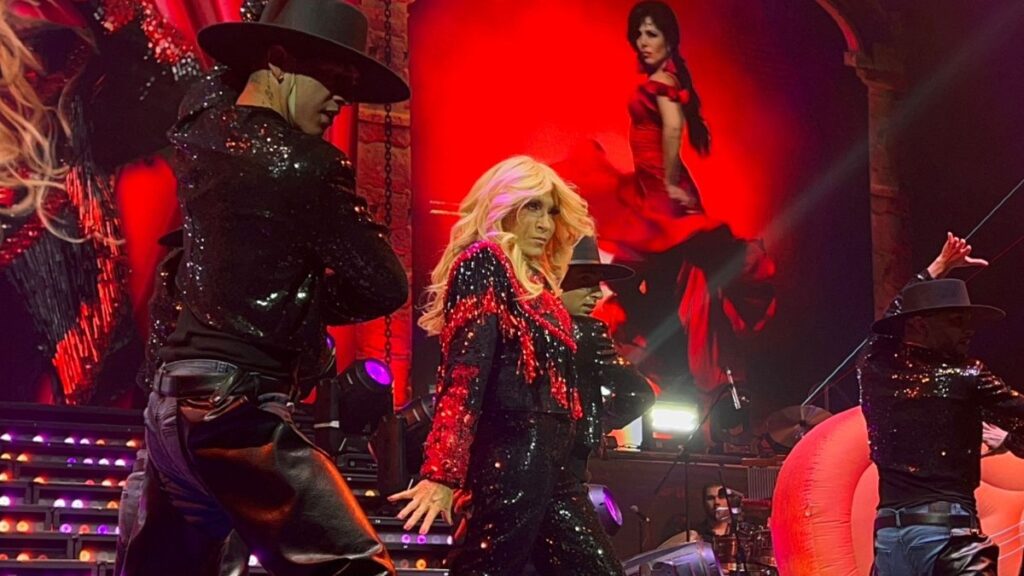 Yuri Deslumbra por Segunda Vez en el Año en la Arena Monterrey