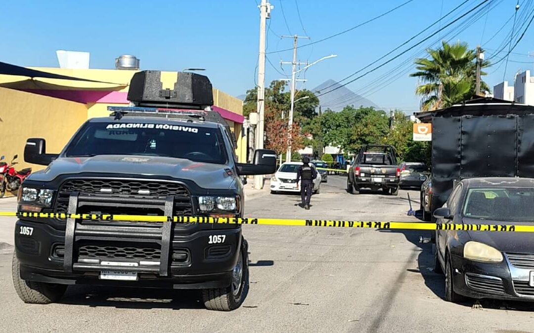 Incidentes de violencia en Escobedo: Sujetos armados disparan contra policías y son detenidos
