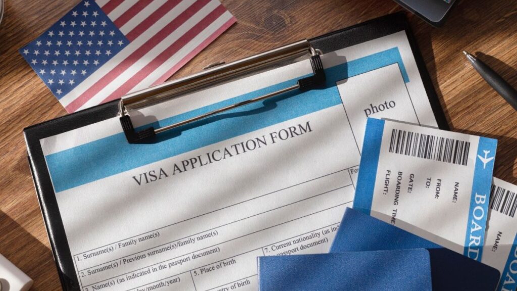 Estados Unidos Podría Solicitar Muestra de ADN a Turistas: Lo Que Debes Saber