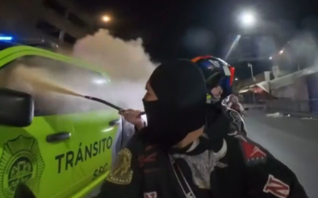 Motociclistas Atacan a Policía en Colonia Morelos: Oficial Sufre Quemaduras en los Ojos