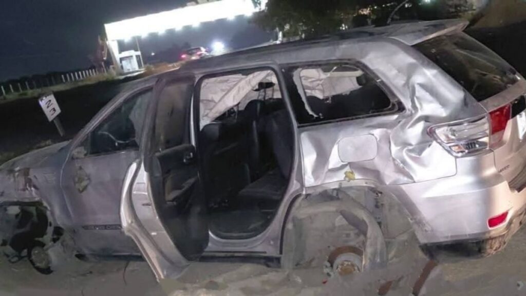 Accidente de tráfico: Vehículo abandonado en la Torreón San Pedro