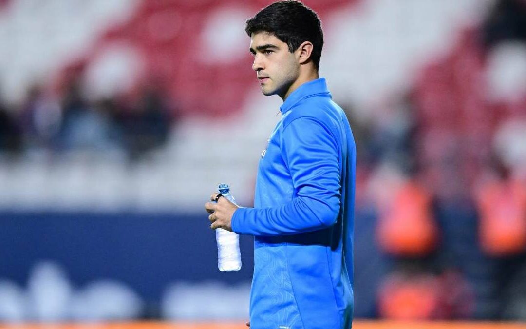 Rayados Acerca de Fichajes: César Garza y Tony Leone a Pumas