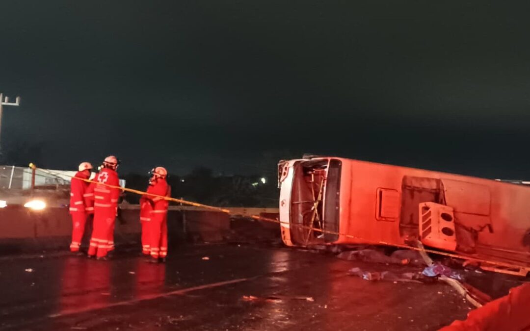 Chofer que falleció en la volcadura en la carretera Miguel Alemán había informado sobre fallas en su camión