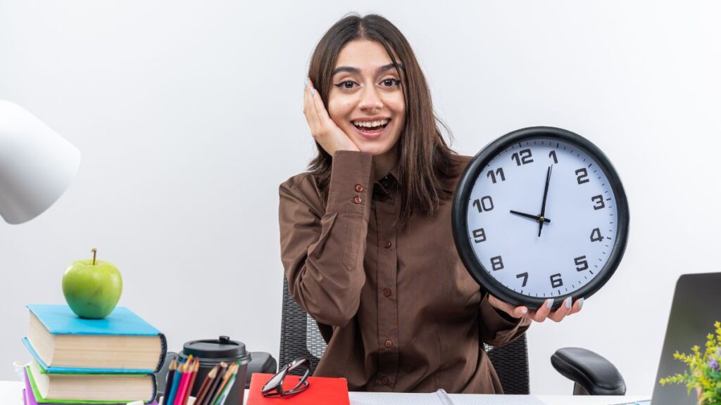 ¿Qué Pasará con las Horas Extras Tras la Nueva Jornada Laboral de 40 Horas en Los Ángeles?