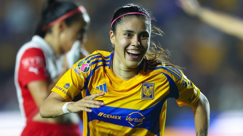 Lizbeth Ovalle Triunfa al Ganar el Premio Marta al Mejor Gol del Año
