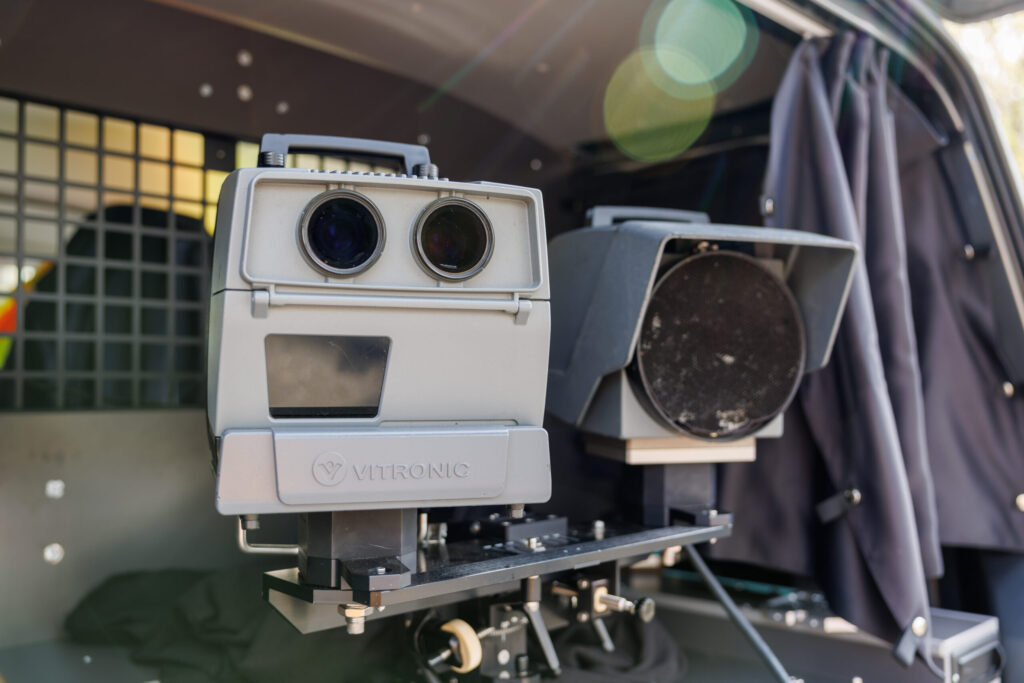 Cámaras de velocidad en Colorado: Confusión y Debate sobre Advertencias Previas