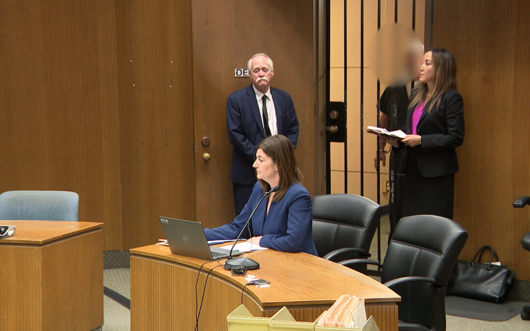 Kevin Conover, profesor cristiano en El Cajón, se declara no culpable de abuso sexual a menor