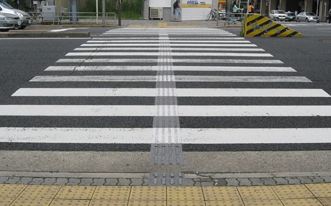 Accidente de Tráfico en Tropicana Avenue: Peatón de 52 años Muere Tras Ser Atropellado