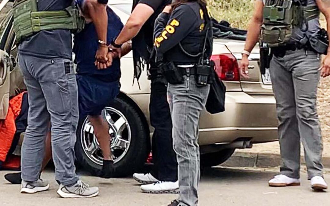 Gobierno de EE. UU. ofrece $3,000 a inmigrantes indocumentados para programa de salida voluntaria