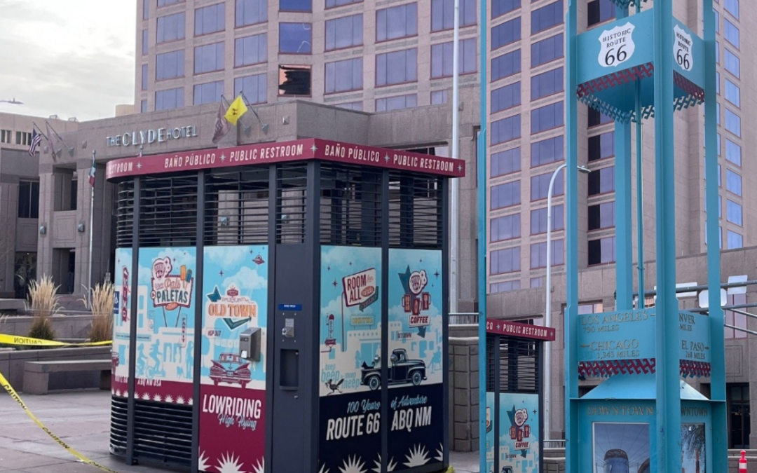 El Portland Loo: Nuevo Baño Público en Civic Plaza de Albuquerque