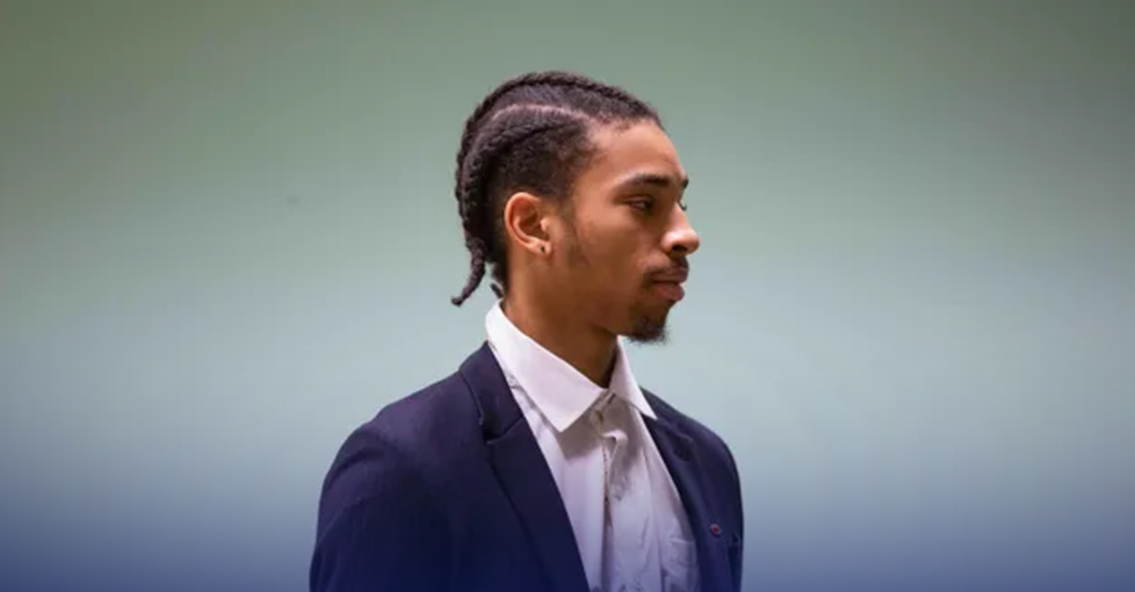 Juicio de Deshawndre Washington: Juez Rechaza Cambiar de Sede en Caso de Asalto