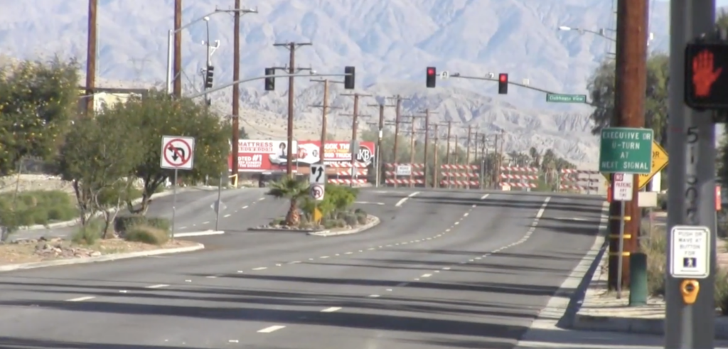 Tormenta de Nochebuena Causa Inundaciones y Cierres Viales en Palm Springs