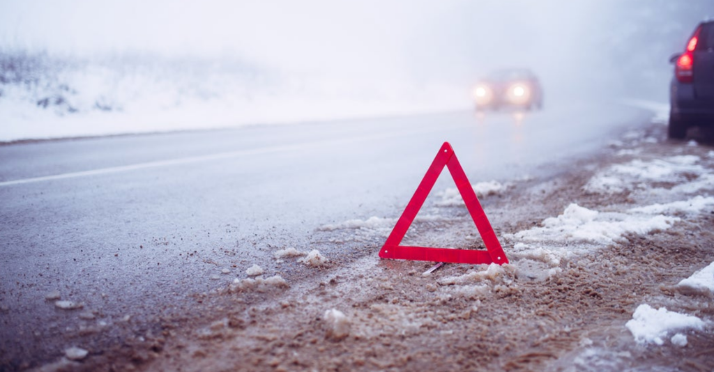 Consejos de Seguridad Vial: Cómo Manejar en Carreteras Congeladas en Odessa Texas