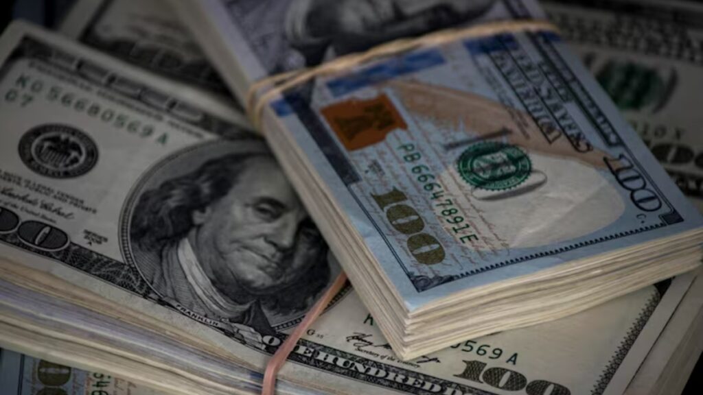 Dólar Hoy: Tipo de Cambio en México el 30 de Diciembre y la Caída del Peso Mexicano