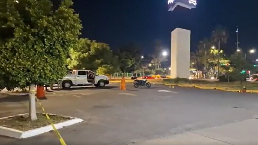 Repartidor Herido en Gasolinera de León: Confusión de Asalto Deja Victima