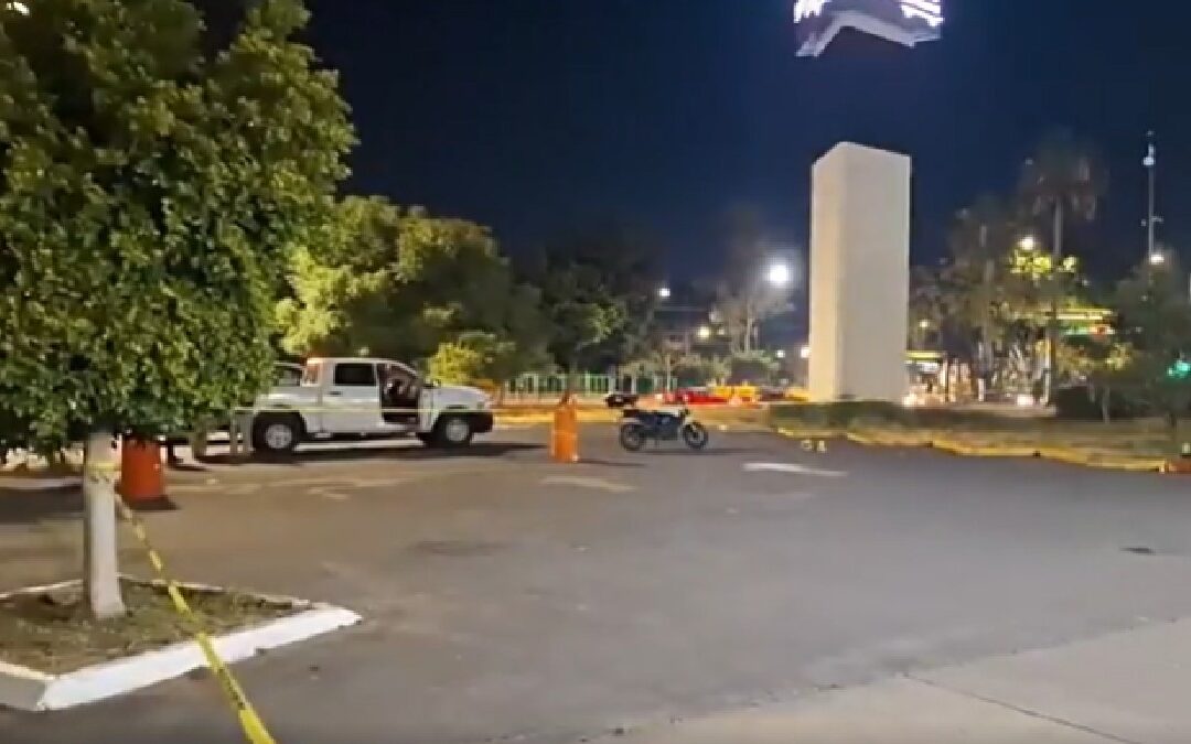 Repartidor Herido en Gasolinera de León: Confusión de Asalto Deja Victima