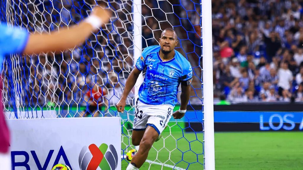 Salomón Rondón Regresa a Pachuca: El Impacto del Fútbol Mexicano Tras su Aventura en Real Oviedo