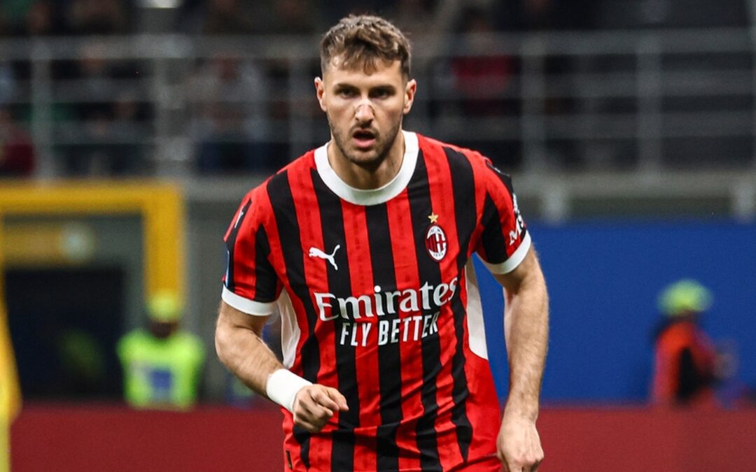 Santiago Gimenez Enfrenta Mayor Competencia en el AC Milan con Nuevo Goleador Alemán