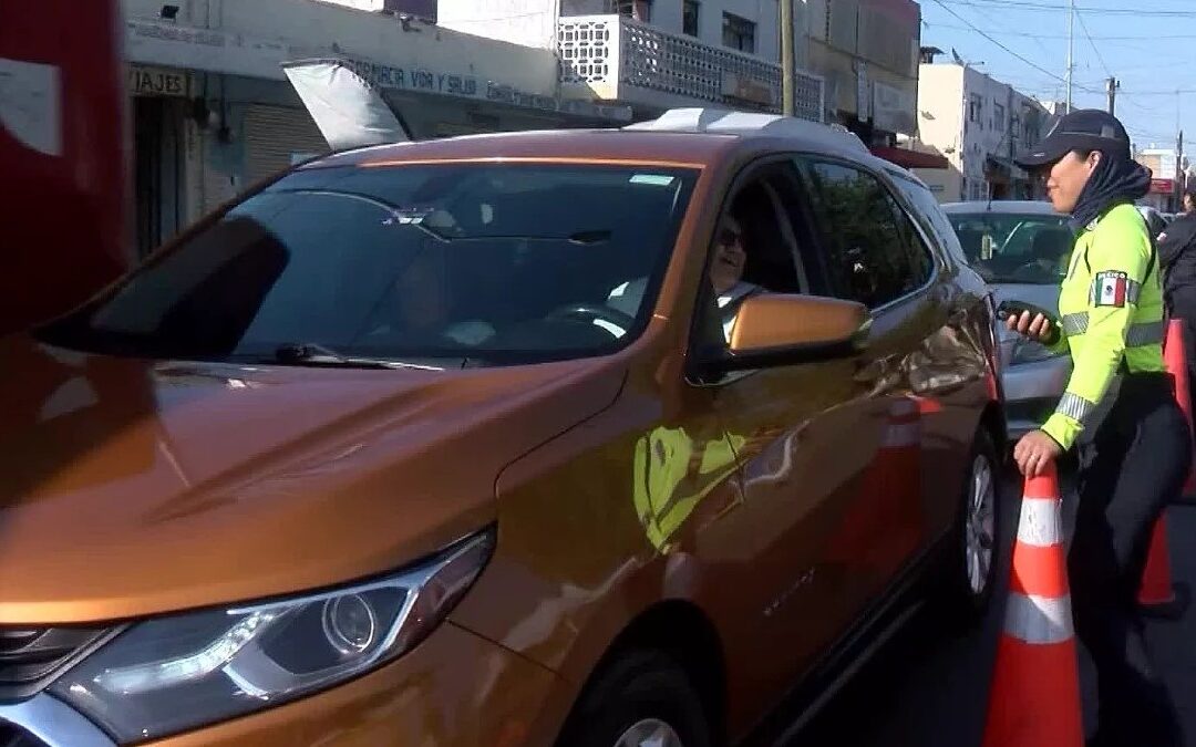 Menú Especial para Conductores Detenidos en CURVA Guadalajara Durante Año Nuevo 2026
