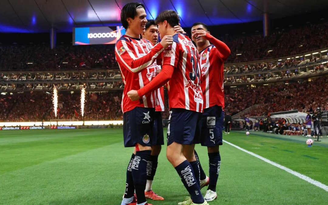 Delantero de Chivas busca un refuerzo en Atlante: ¿se concretará el traspaso?