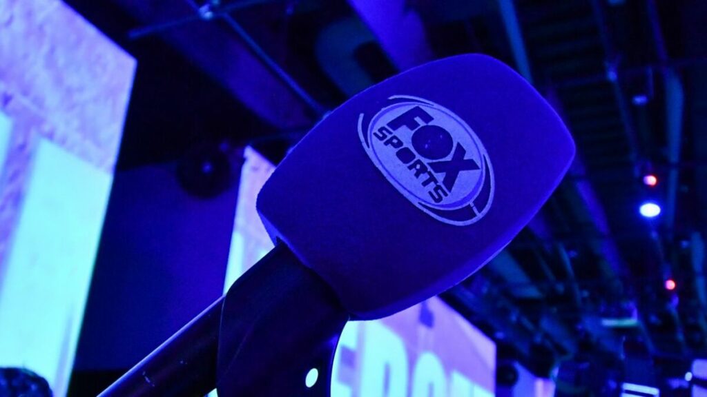 Fox Sports Enfrenta Desafíos: Otra Figura Deportiva Se Retira en un 2025 Complicado
