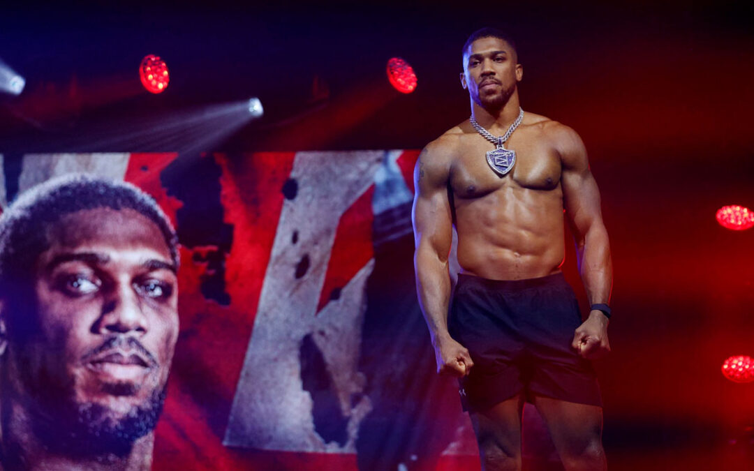 Anthony Joshua se recupera tras el trágico accidente de tráfico en Nigeria