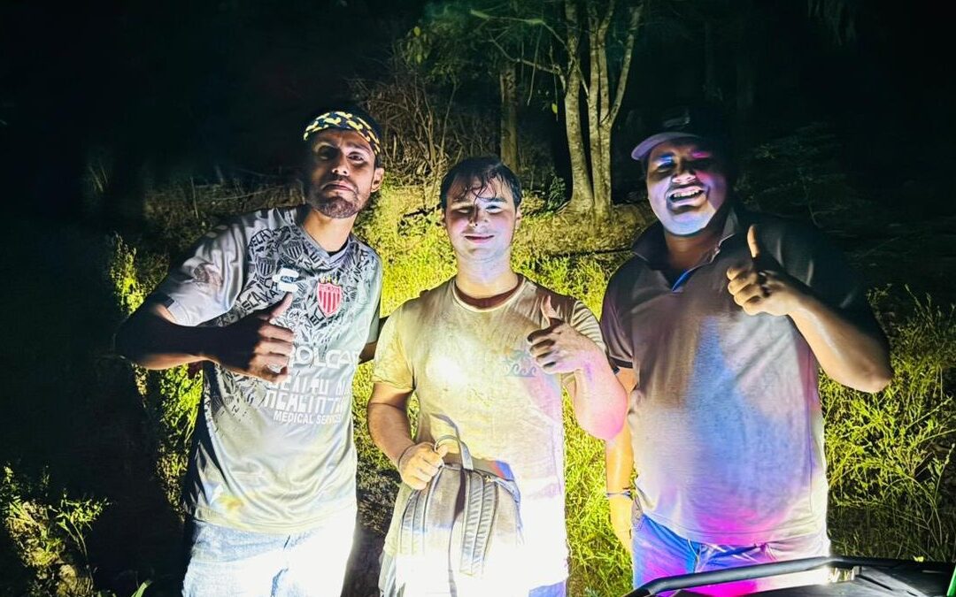 Rescate del joven canadiense extraviado en el cerro de Bahía de Banderas, Nayarit