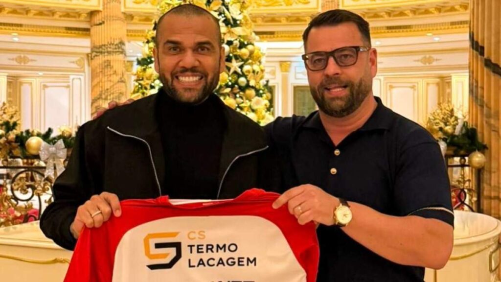 Dani Alves Regresa al Futbol: Revelando su Nuevo Rol en un Club de Portugal