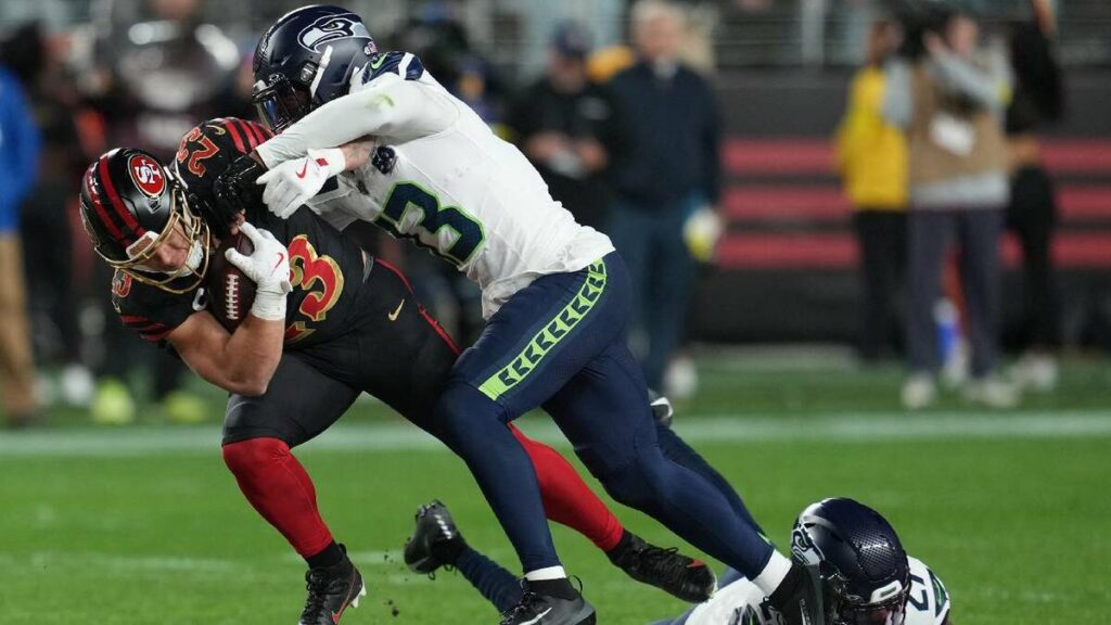 Los Seahawks Superan a los 49ers y Aseguran el Oeste y el Primer Sembrado de la Nacional