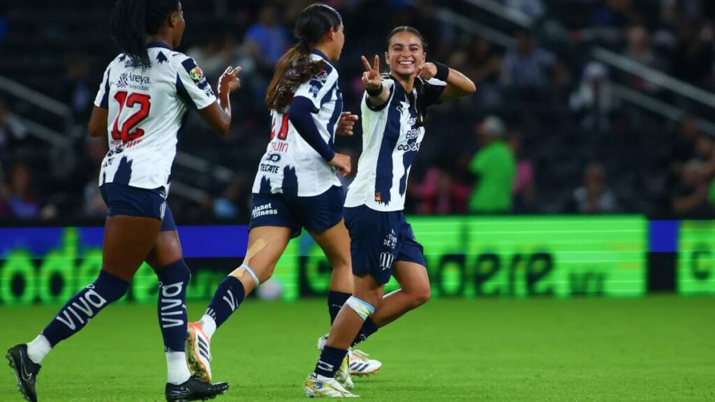 Rayadas Brillan con Goleada en la Jornada 1 de la Liga MX Femenil Contra Puebla