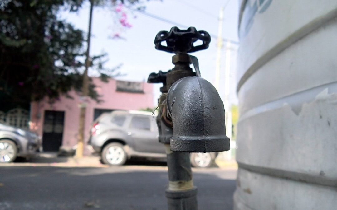 Colonias de Los Ángeles Afectadas por el Corte de Agua del SIAPA: ¿Cuándo se Restaurará el Suministro?