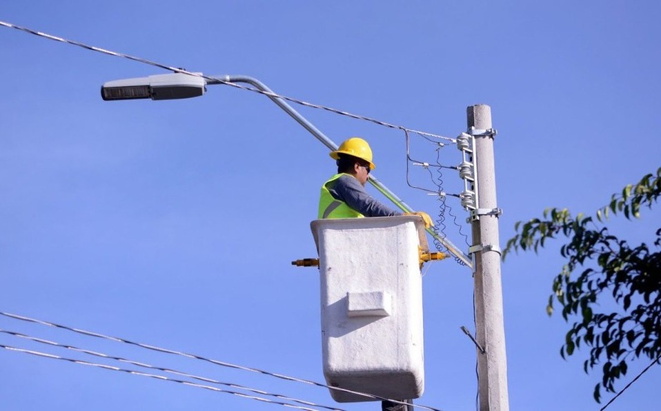 Fallas en Alumbrado Público en Guadalajara: Reportes Caen un 60 por Ciento en 2025