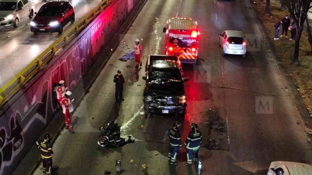 Trágico accidente: Motociclista fallece tras choque con camioneta en Circuito Interior, CdMx