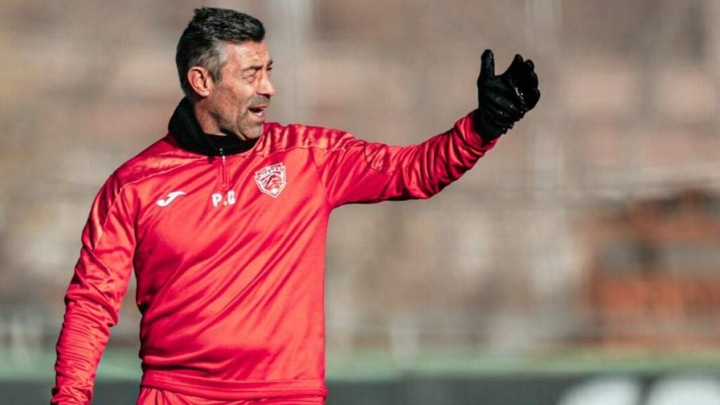 Efraín Juárez y la controversia en FC Juárez: Revelaciones de Pedro Caixinha sobre la pelea