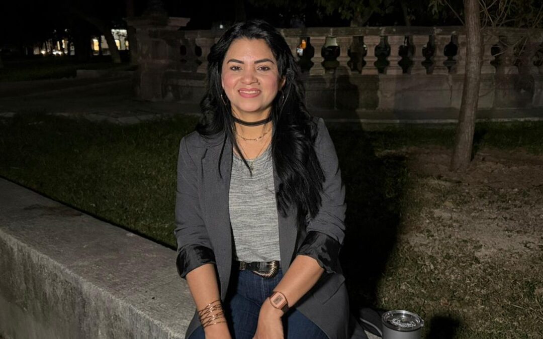 Dailing Rojas León Explica su Salida de Venezuela por la Crisis en Monterrey