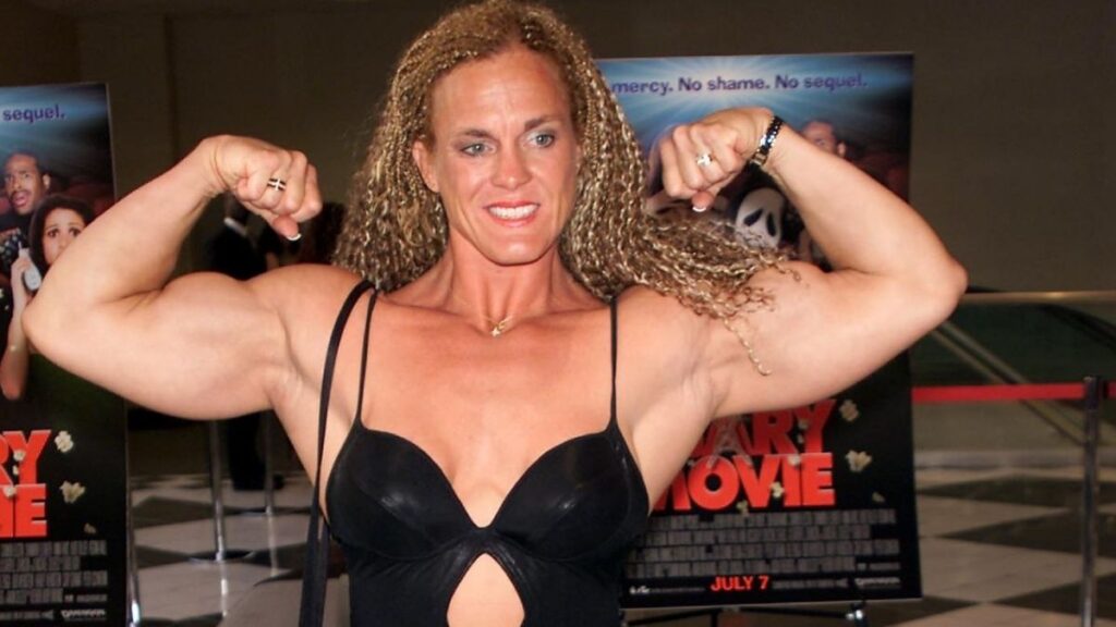 Hollywood en Luto: La Muerte de Jayne Trcka, la Icónica ‘Miss Mann’ de Scary Movie